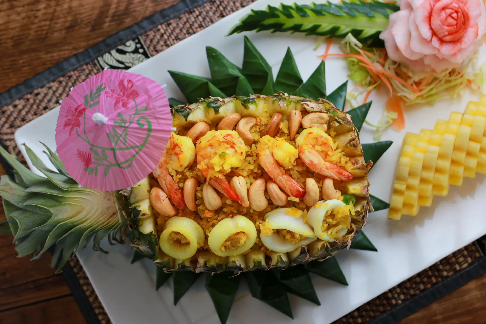 Baked Rice with Pineapple (Seafood)
