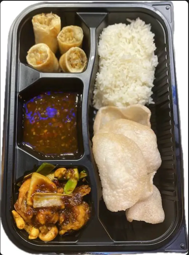 Chicken Meal (3 Portion) (Spring  Roll, Chicken Broccoli)