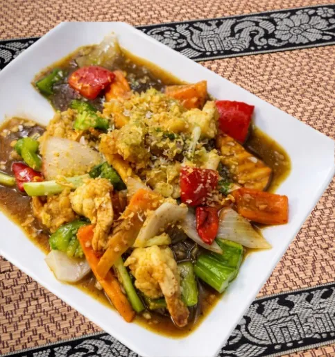 فرايد شريمب ويذ جارلك اند بلاك بيبر - กุ้งกระเทียมพริกไทยดำ